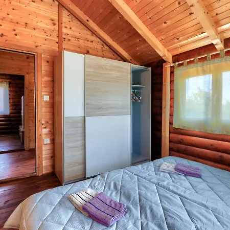 Semesterbostad Minja - Uma290 By Interhome Materada